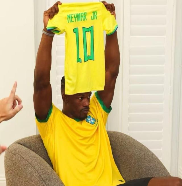 1738937009686061693.jpg da508d6d97749703d7bb26df28a6eae.jpg