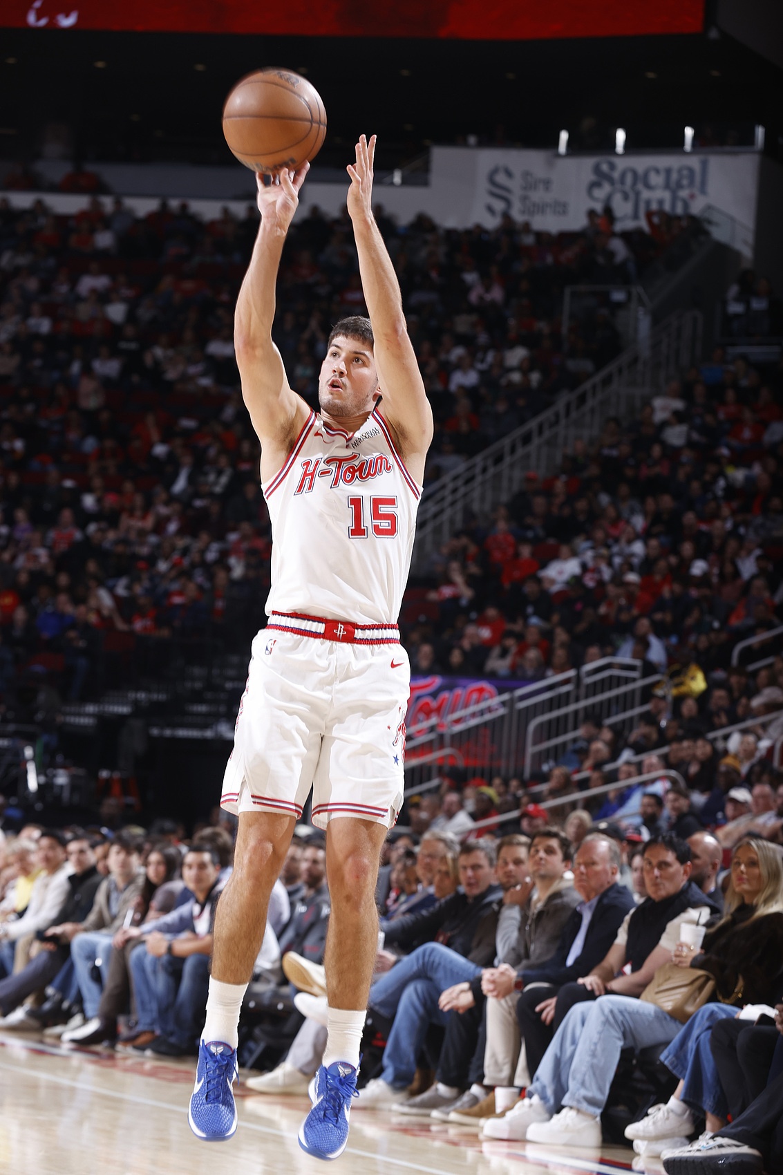 乐鱼体育网址-张佳玮：火箭从不合理阵容到合理胜利就差谢泼德 球商&amp;投篮均顶级